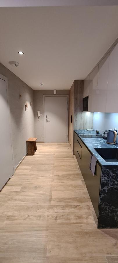 Apartamenty Zurawia 18 โควอบเซก ภายนอก รูปภาพ
