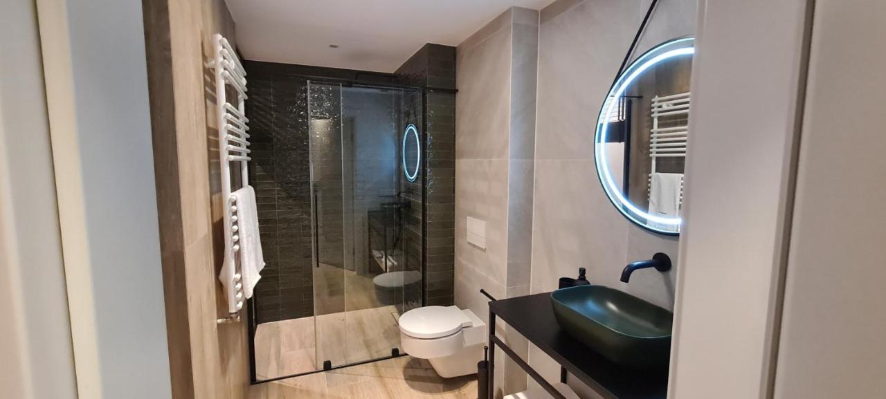 Apartamenty Zurawia 18 โควอบเซก ภายนอก รูปภาพ